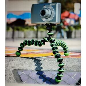 JOBY Gorillapod Flexible Mini-Tripod for Point & Shoot Cameras - Green Black 6"